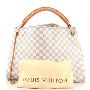 Louis Vuitton- Artsy MM